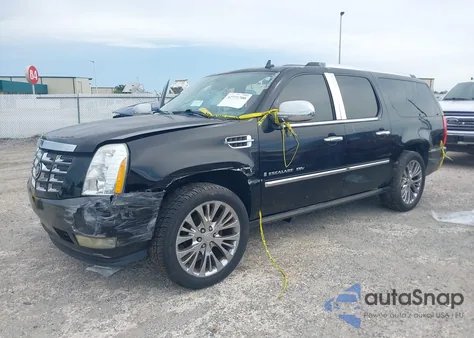 2008 Cadillac Escalade Esv Standard z USA, uszkodzony, nr VIN 1GYFC66858R219653